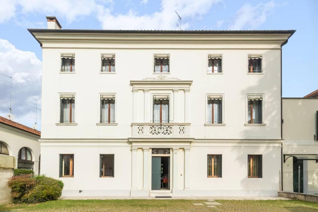 Dadahome Elegante Appartamento Vicino Al Centro Treviso Exteriér fotografie