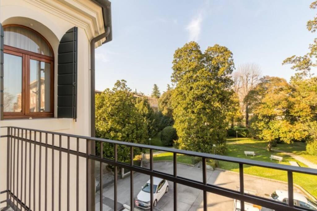 Dadahome Elegante Appartamento Vicino Al Centro Treviso Exteriér fotografie